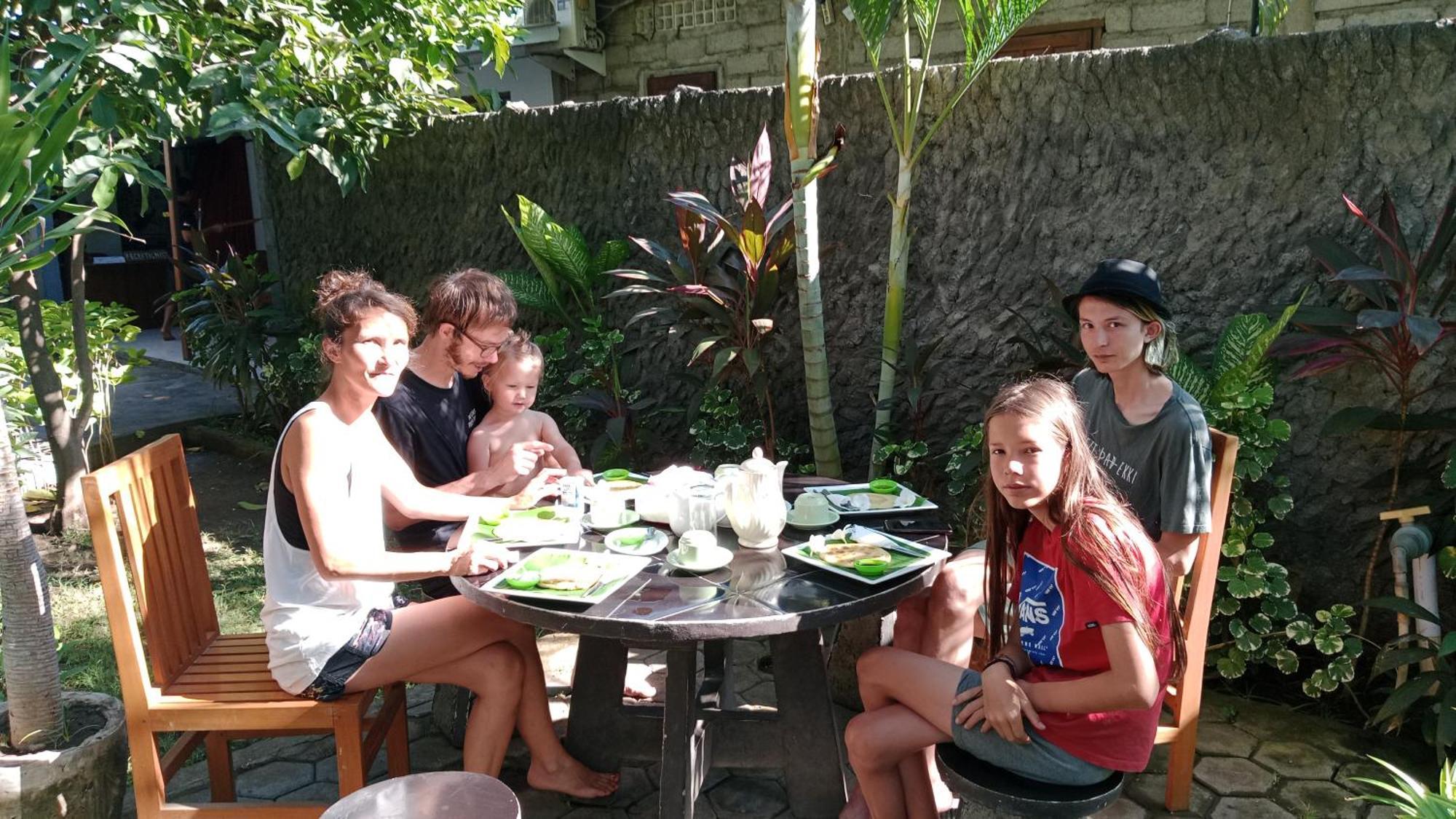 Van Santri Homestay Pemuteran Εξωτερικό φωτογραφία